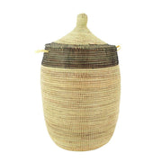 XXL Wäschekorb mit Deckel – Korb Nairobi (karamell) – Höhe ca. 82,5 cm – aus Savannengras geflochten – Handarbeit - Marulaglow®