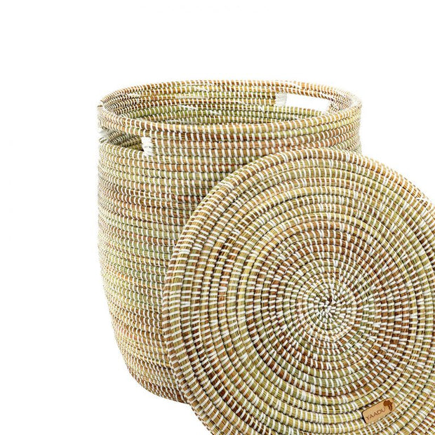 XL Wäschekorb mit flachem Deckel – Korb Timbuktu (weiß/natur) – aus Savannengras – Handgefertigt - Marulaglow®